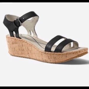 Eddie Bauer Women’s Kara II Leather Wedge Sandal